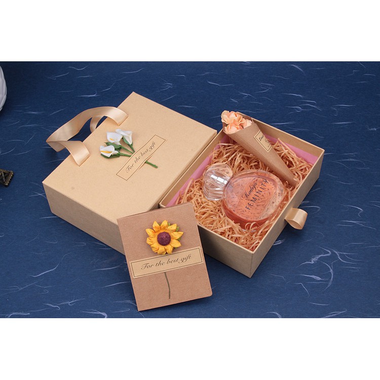 Hộp quà kraft kiểu túi xách kèm rơm lót và thiệp vintage - Hộp quà sinh nhật, kỷ niệm | BigBuy360 - bigbuy360.vn