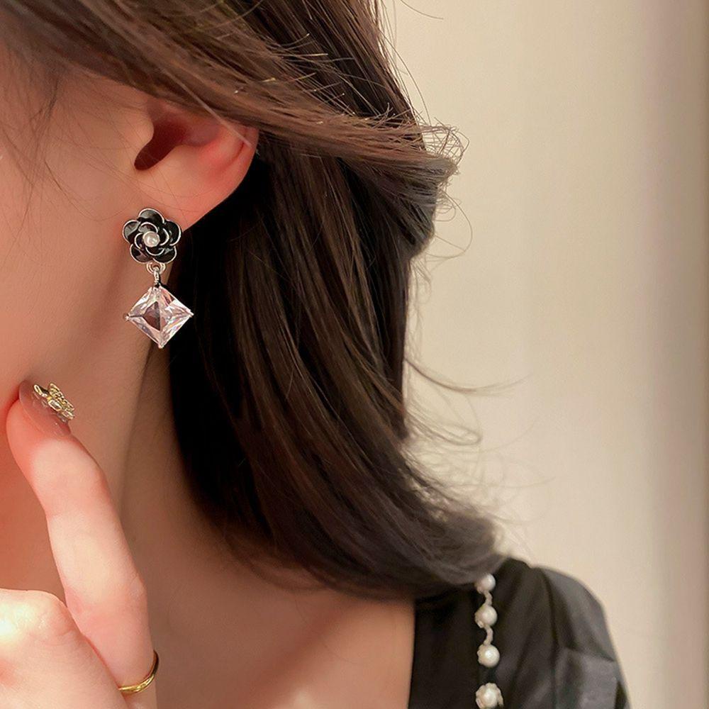 QQMALL Bông Tai Hình Học Đính Đá Dễ Thương Lãng Mạn Cho Nữ