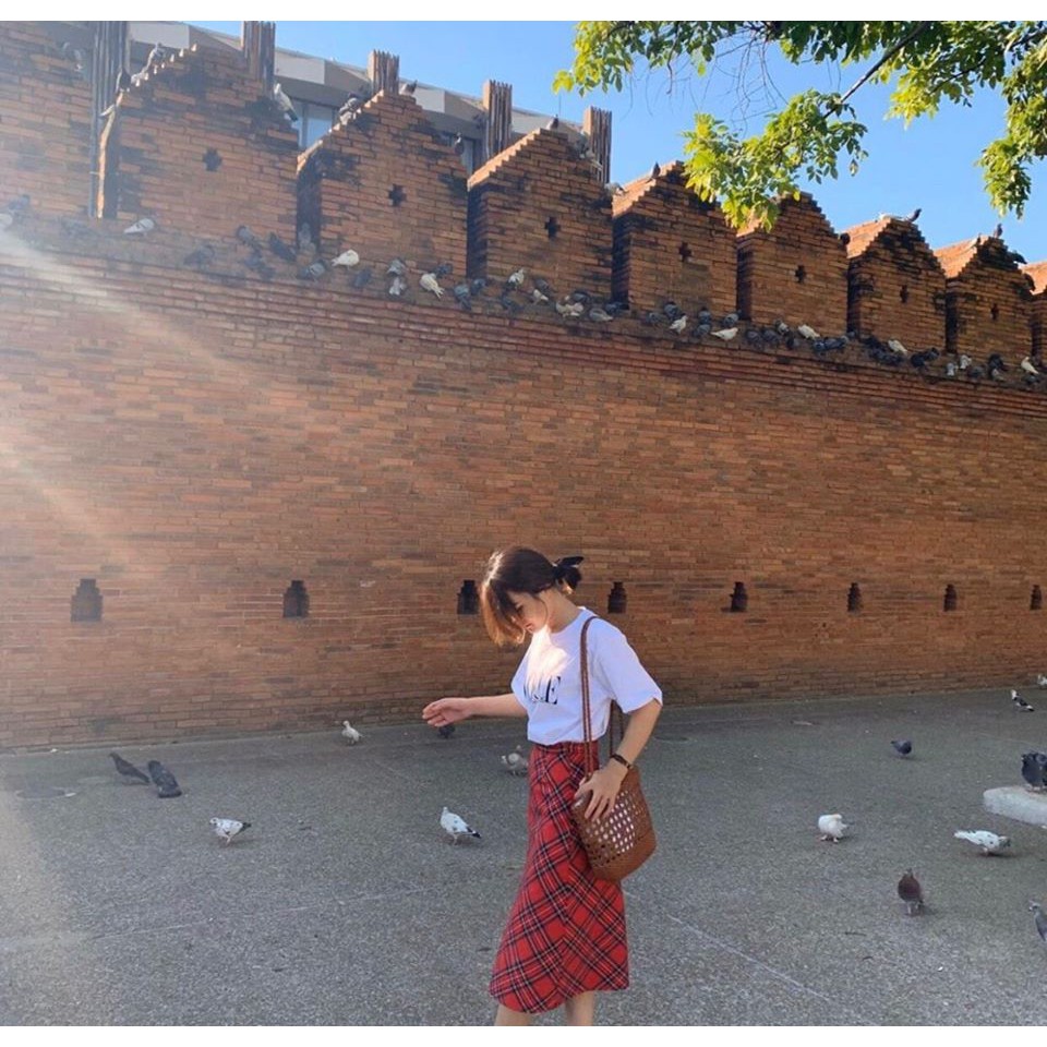 SET ÁO THUN VOGUE CHÂN VÁY CARO