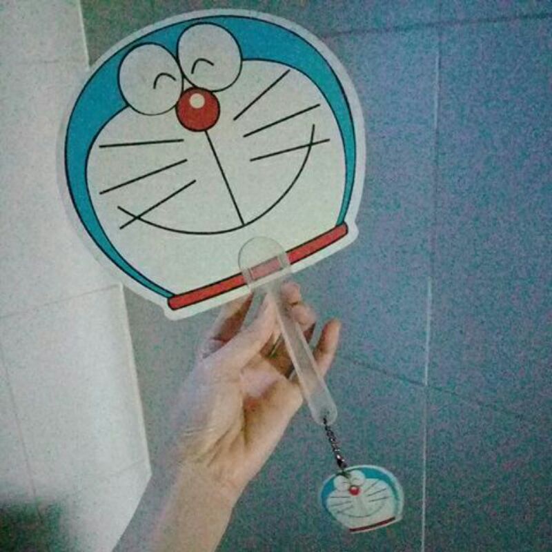 Quạt Đoraemon