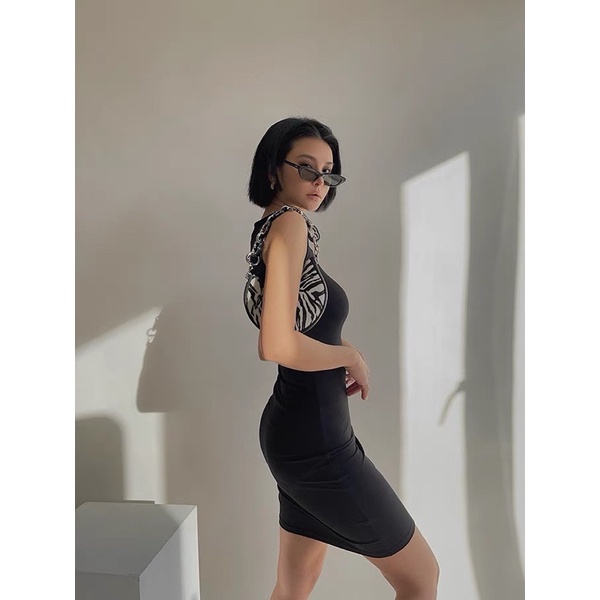 ĐẦM BODY ĐEN CUT OUT LƯNG SÁT NÁCH