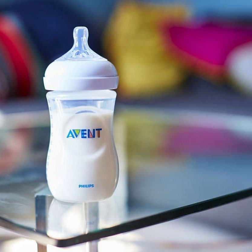 Bình sữa Philips Avent thiết kế mô phỏng tự nhiên, chất liệu nhựa PP, không có BPA