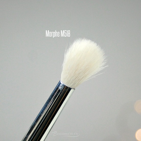 Morphe - Cọ Tán Màu Hốc Mắt Morphe M518