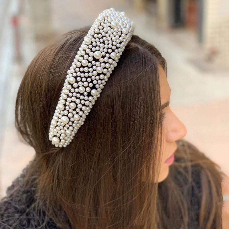 Cài Tóc Đính Hoa Pha Lê Và Ngọc Trai Trắng Sang Trọng Dành Cho Cô Dâu