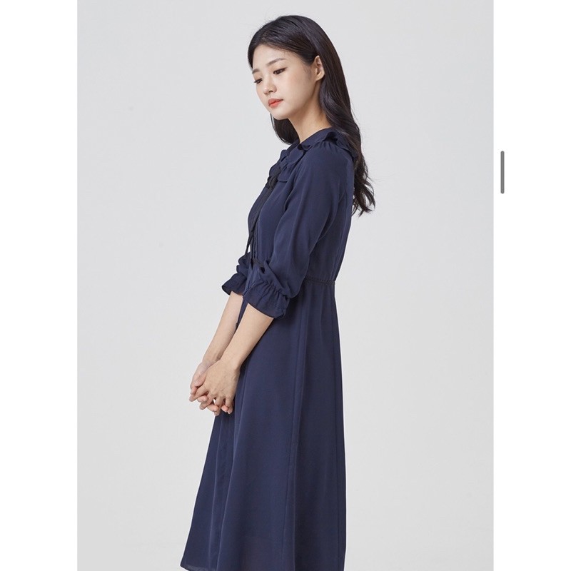 Đầm công sở midi