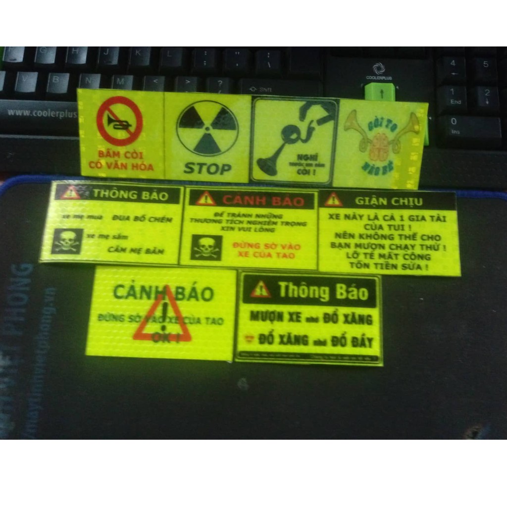 tem cảnh báo , tem xe phản quang ( 9 tem )