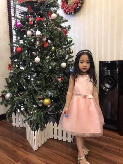 Váy công chúa next BG