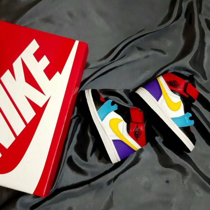 Giày Thể Thao Nike Air Jordan 1 Phong Cách Jamaica Cá Tính Cho Bé