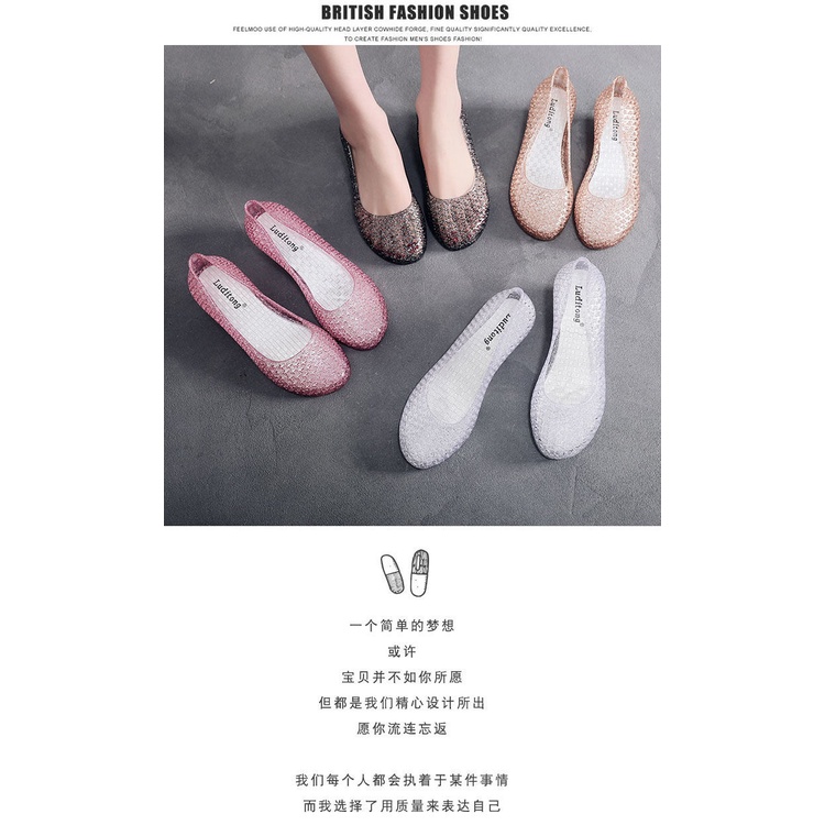 Giày Sandal Nhựa Đế Xuồng Mềm Đục Lỗ Thoáng Khí Thời Trang Đi Biển Mùa Hè Cho Nữ