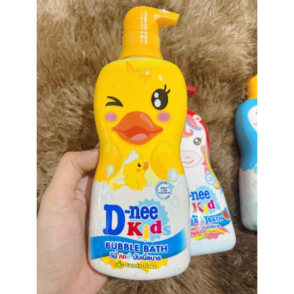 Sữa tắm gội bé Dnee thailan