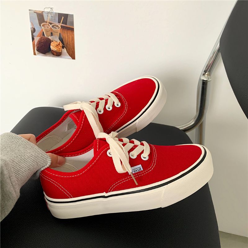 Giày thể thao đế bằng classic màu đỏ tươi