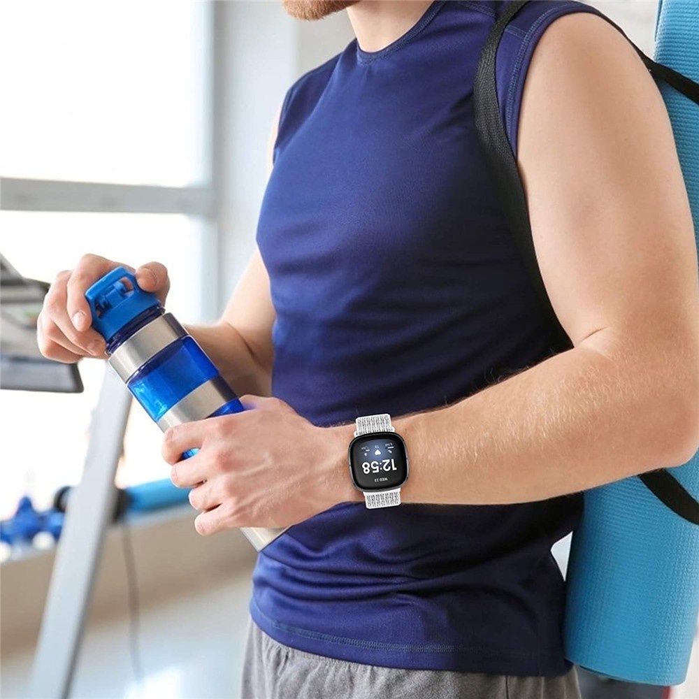 Dây đeo thay thế bằng nylon mềm thoáng khí cho Fitbit Versa 3 / Fitbit Sense