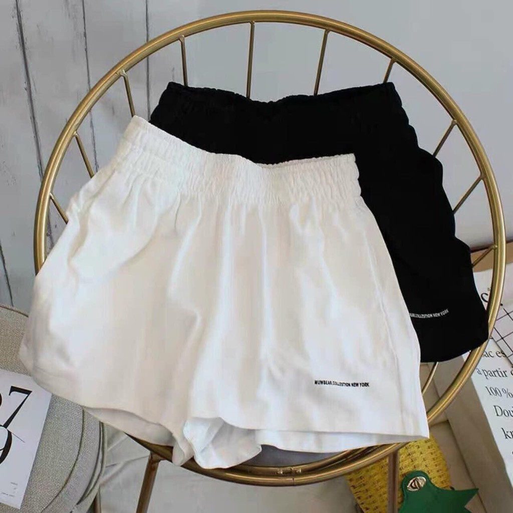 Quần short nữ chất cotton thoáng mát basic trơn da cá ống rộng cạp chun có dây rút mặc nhà Taosan hai màu trắng và đen