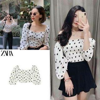 Áo trễ vai chấm bi tay bồng zara