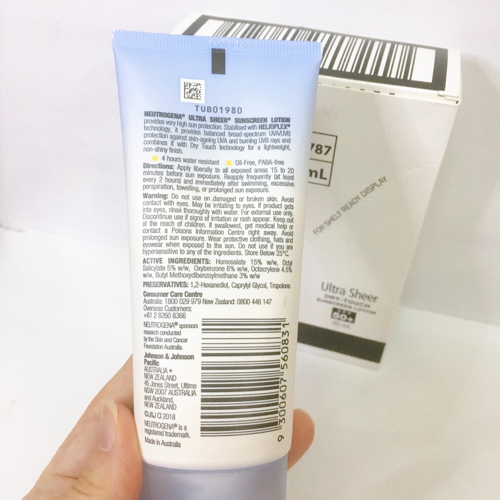 (Đủ bill Chemist) Kem chống nắng Neutrogena Ultra Sheer Dry Touch Sunscreen Lotion SPF50 85ml - Úc đi air