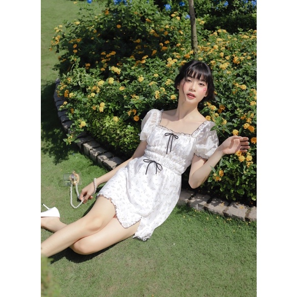 Đầm alice tay phồng