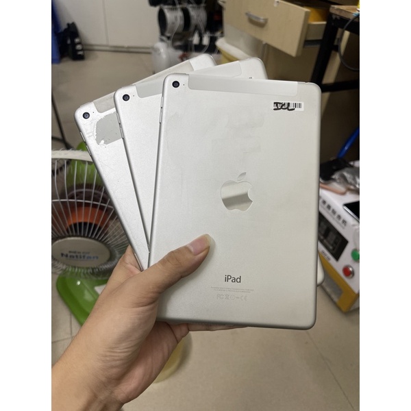 máy tính bảng iPad mini 4 loại by pass dùng wifi nhỏ gọn cấu hình cao học zoom tốt