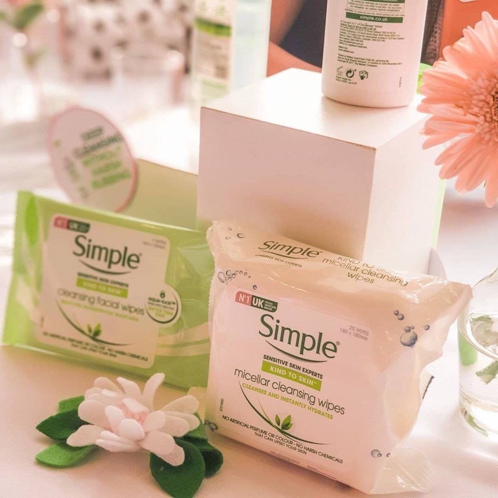 Khăn Ướt Tẩy Trang Làm Sạch Sâu Cho Da Nhạy Cảm Simple Kind To Skin Cleansing Facial Wipes (25 Tờ)