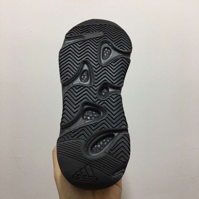[F⚡️ASH SALE] Giày sneaker yeezy700 static đen phản quang | BigBuy360 - bigbuy360.vn