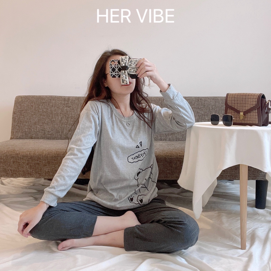 Bộ ngủ thu đông mẫu kẻ phối hình gấu dễ thương tay dài quần dài chất dày ấm Her Vibe | BigBuy360 - bigbuy360.vn