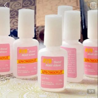Keo dán móng 10g có cọ