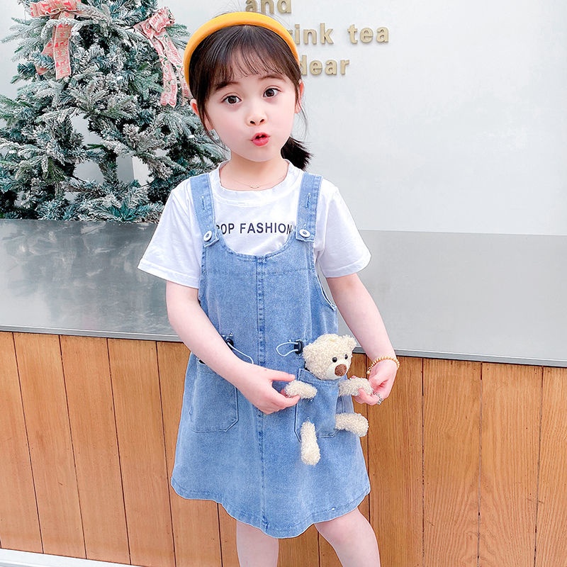 Bộ Trang Phục Hai Mảnh Áo Thun Tay Ngắn Và Váy Yếm Denim Thời Trang Hàn Quốc Mùa Hè Hình Gấu Công Chúa Dành Cho Bé Gái 2022