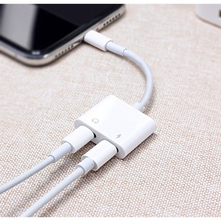 [Mã ELMS10 giảm 6% đơn 50K] Jack Chuyển Đổi + Giắc Chia Cổng IP7/8/X/11pro Thành Cổng Sạc + Cổng Tai Nghe + Hỗ Trợ Mic