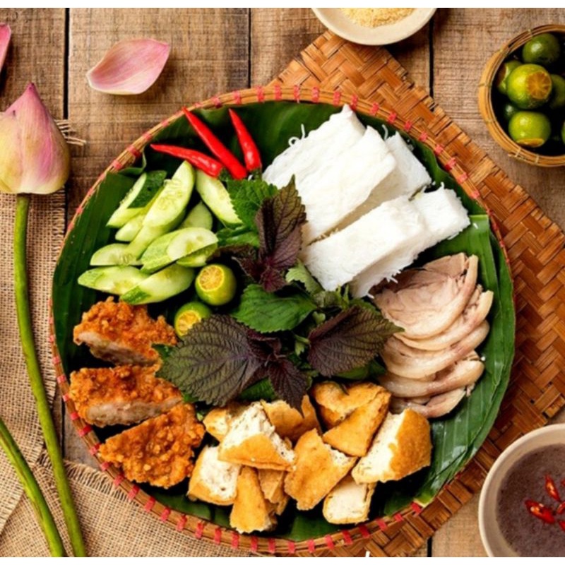 Compo bún đậu mắm tôm: dồi sụn, chả cốm, nem chua rán