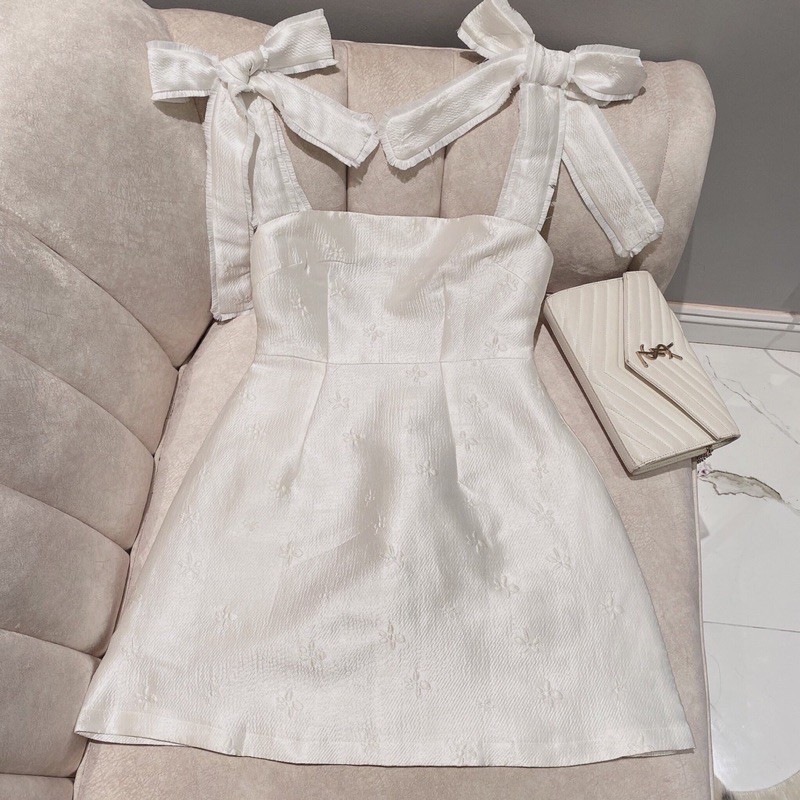 [Mã WAMT1505 giảm 10K đơn 0K] váy 2 dây gấm nơ vai (Cindy dress) | BigBuy360 - bigbuy360.vn