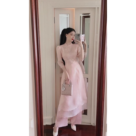 ÁO DÀI THIẾT KẾ ĐÍNH KẾT NƠ THỦ CÔNG SIÊU HÓT