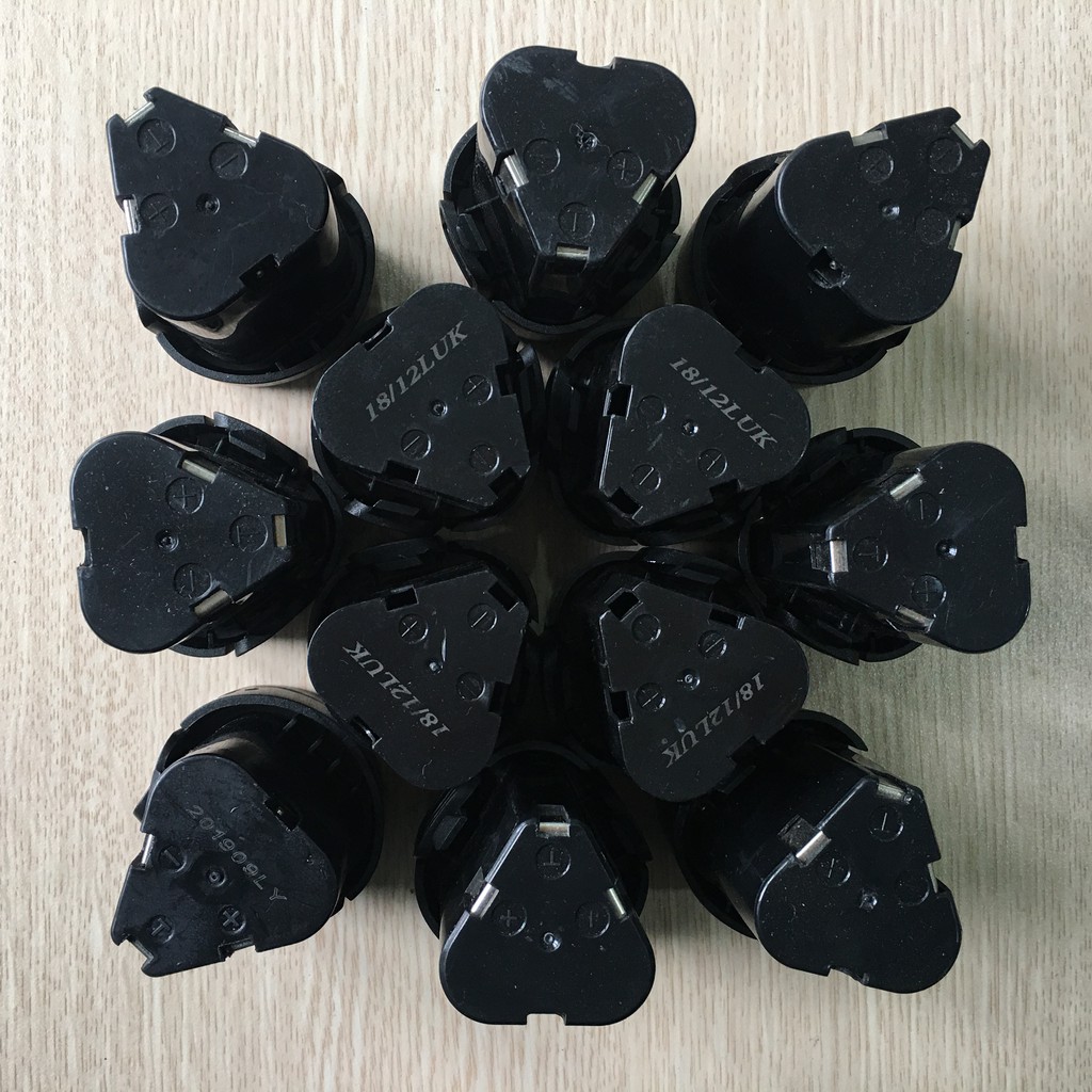 Vỏ pin 12v 3cells pin kèm mạch tam giác 2 fet