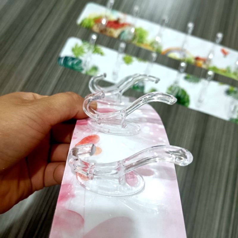 Móc dán tường treo đồ móc đôi 6 cái bằng nhựa chịu lực