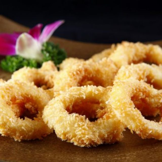 TP.HCM - Mực khoanh tẩm bột