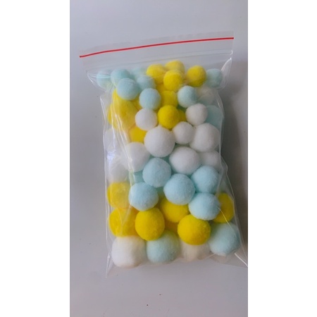 Quả pom pom loại đẹp 15ml-20mm-25mm Nhiều Màu Sắc Dùng Để Trang Trí