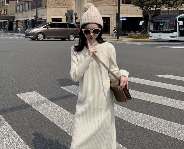 Đầm len suông dáng dài 🌸