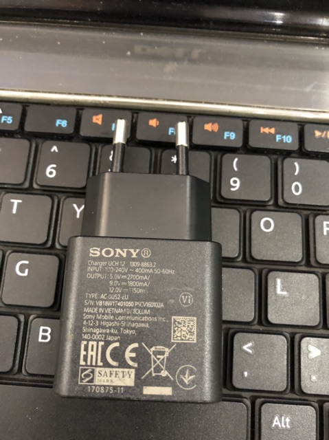 Củ xạc nhanh sony zin hàng chính hãng bảo hành 2 năm