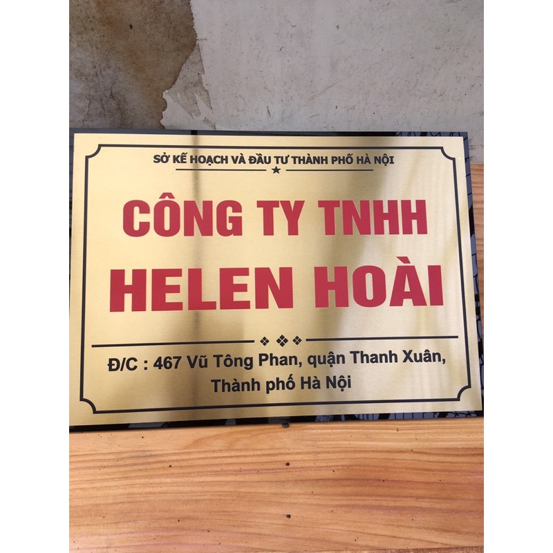 BIỂN CÔNG TY BẰNG INOX ĐẾ MICA GIÁ RẺ TẠI HÀ NỘI