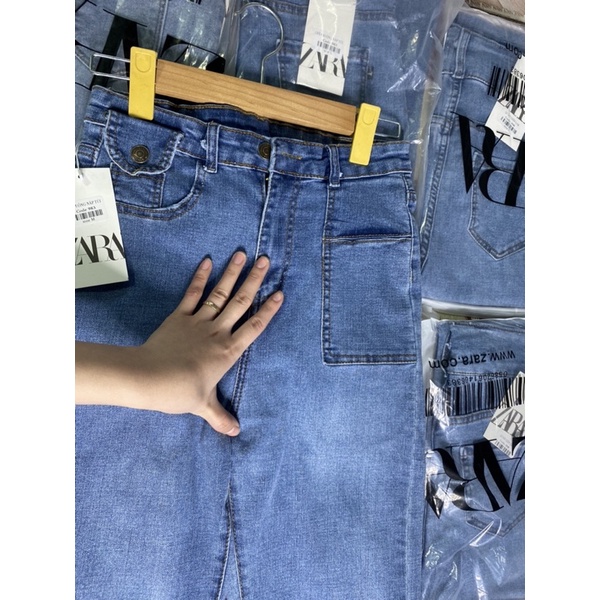 Quần jeans basic dáng suông túi nắp cạp cao tôn dáng cho nữ