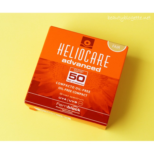 Phấn nền chống nắng màu sáng Heliocare Oil Free Compact SPF 50 Fair (10g)