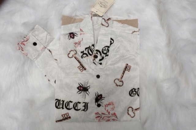 Áo So Mi Tay Dài Nam Chất Lụa Phối Hoạ Tiết Khoá Ong Chữ (kèm hinh thật) | BigBuy360 - bigbuy360.vn