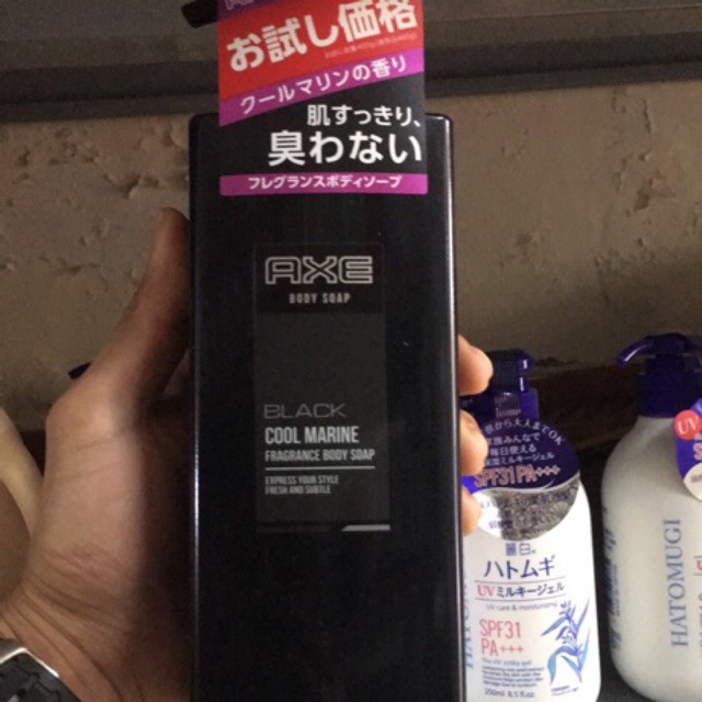 SỮA TẮM NƯỚC HOA DÀNH CHO NAM AXE BLACK 400G - HÀNG NHẬT NỘI ĐỊA