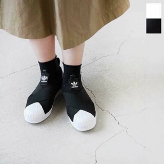 Giày thể thao slipon sò  chéo ( tặng móc khoá)