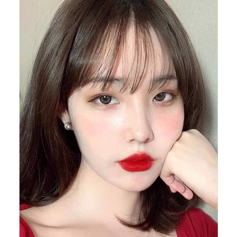Son cao cấp Tom Ford 16 Scarlet Rouge Matte