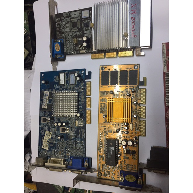 Card màn hình VGA Card khe cắm AGP 4X 16M 32M 64M