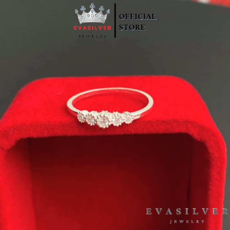 Nhẫn nữ bạc ta 5 hình tròn đính đá nhỏ - Trang sức Bạc Evasilver