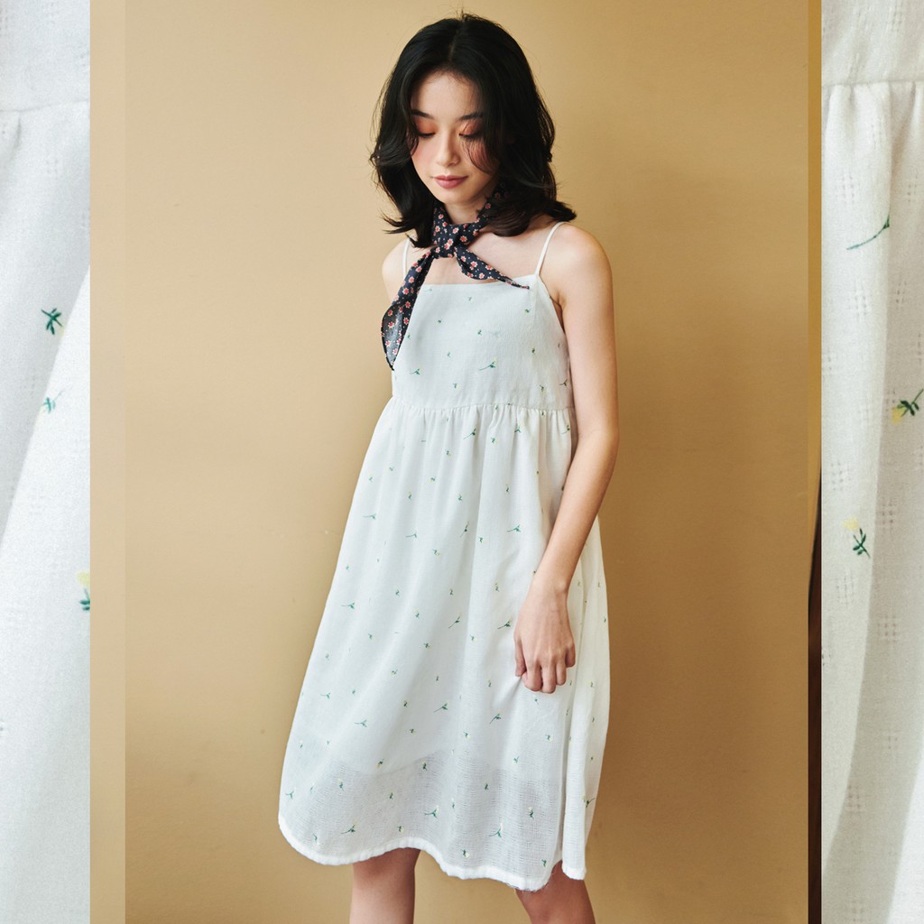 BLEUBIRD váy 2 dây dáng xoè ngắn MOMO DRESS | BigBuy360 - bigbuy360.vn