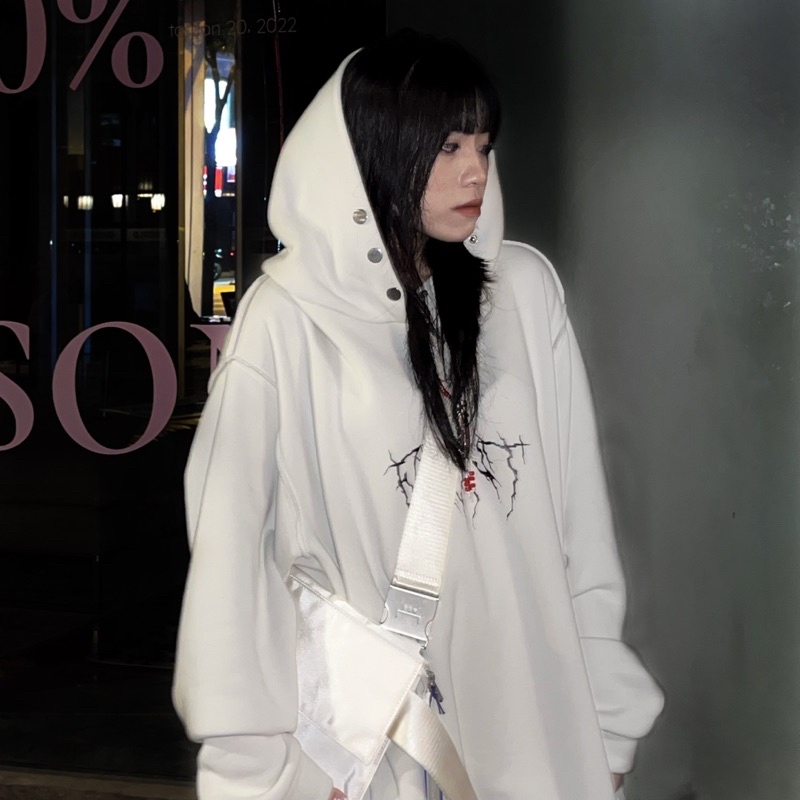 ILSN Upside Down Hoodie - Bone/ madeby.illustration | BigBuy360 - bigbuy360.vn