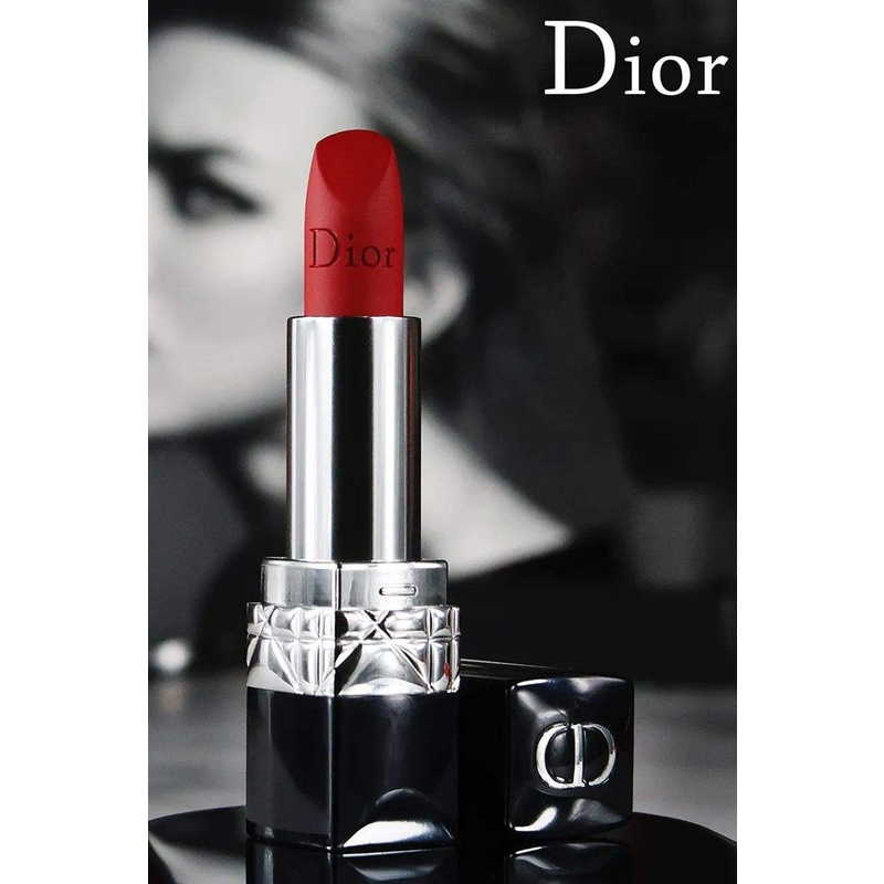 Son Môi Dưỡng Ẩm Màu Nhung Lì Hiệu Dior 888