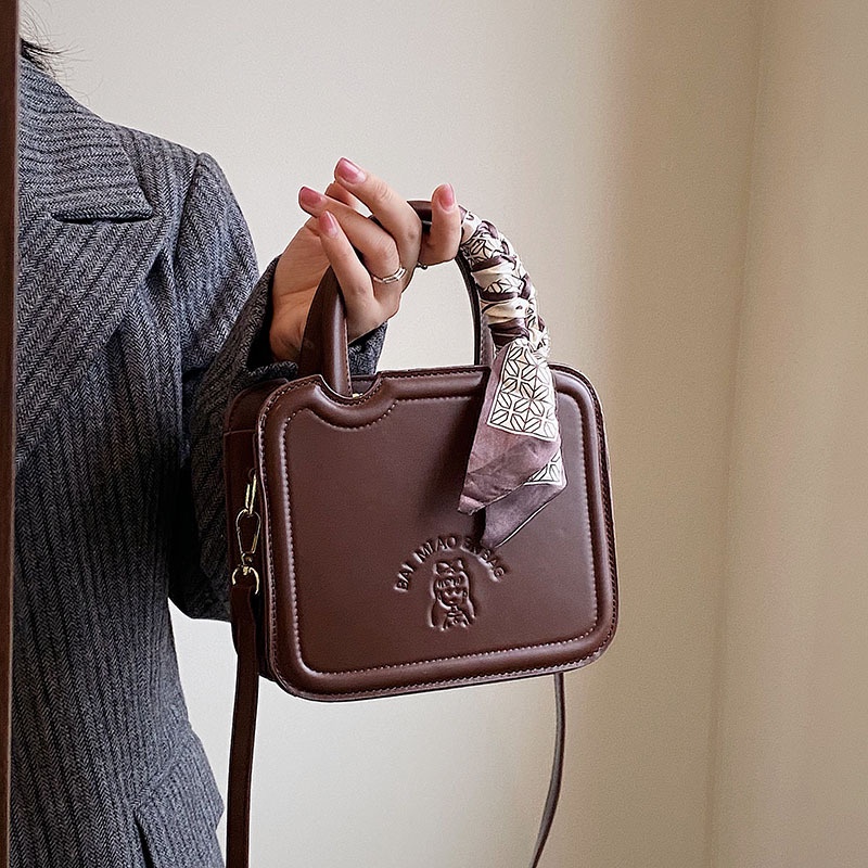 Túi Xách Đeo Vai Thiết Kế Đơn Giản Hợp Thời Trang