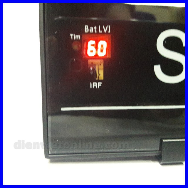 Đèn pha LED năng lượng mặt trời IP67 120W - Điện Việt